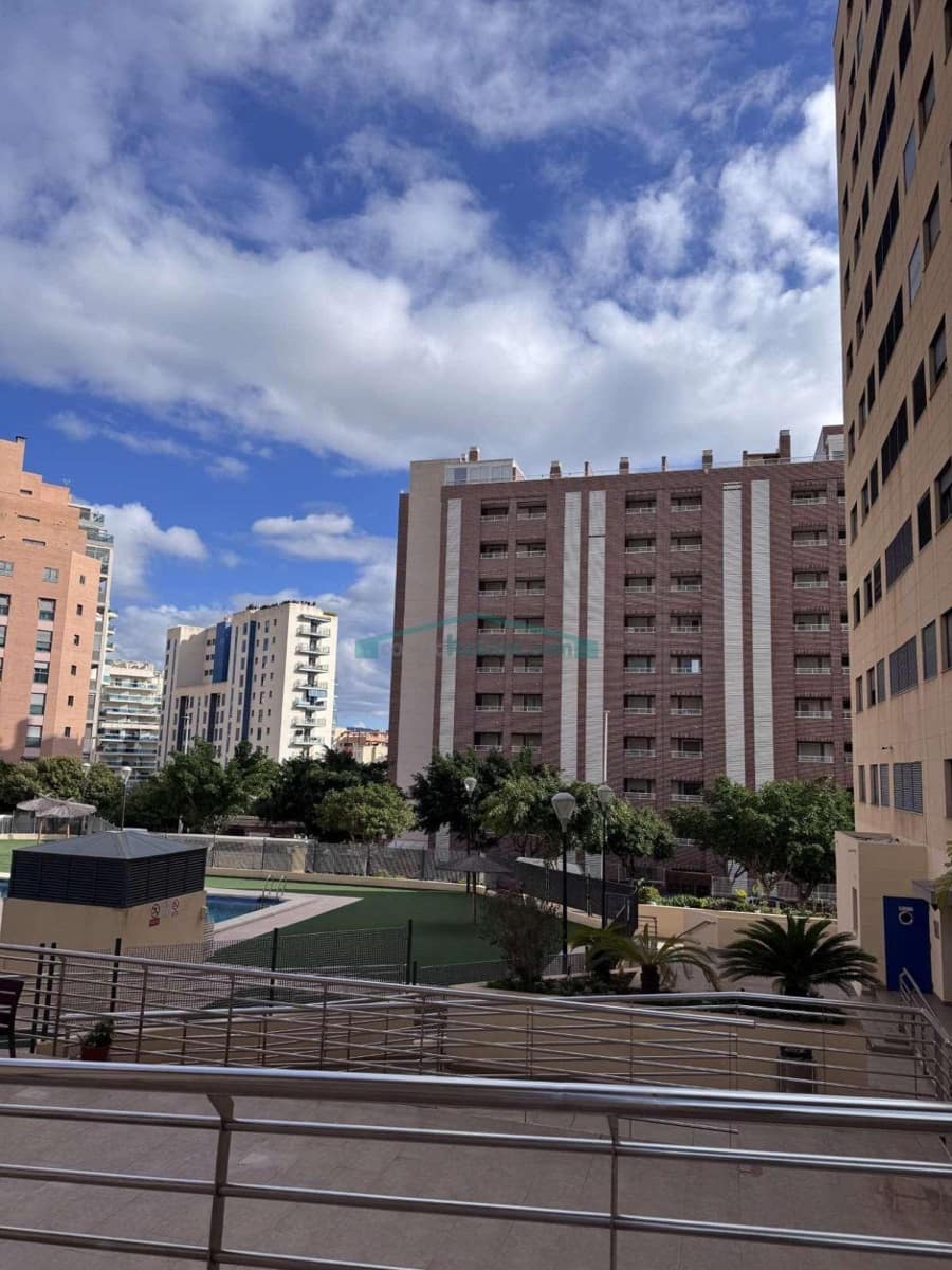 Piso de 2 habitaciones en La Villajoyosa / Vila Joiosa en venta con piscina garaje - 259.000 € (Ref: 10078740)