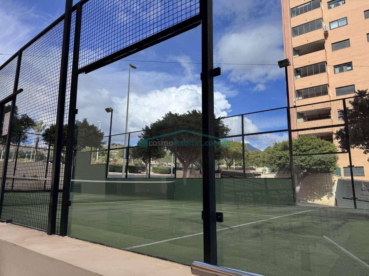 Piso de 2 habitaciones en La Villajoyosa / Vila Joiosa en venta con piscina garaje - 259.000 € (Ref: 10078740)