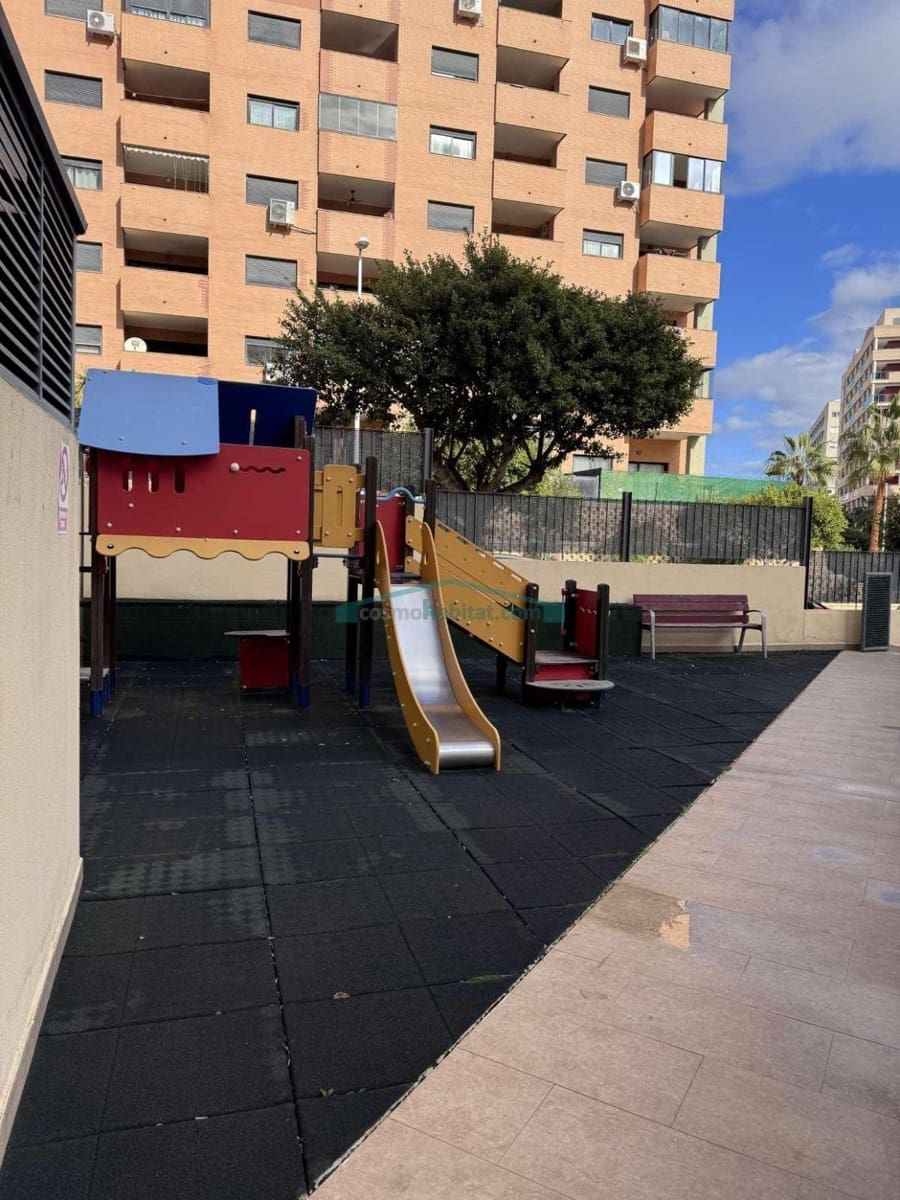 Piso de 2 habitaciones en La Villajoyosa / Vila Joiosa en venta con piscina garaje - 259.000 € (Ref: 10078740)