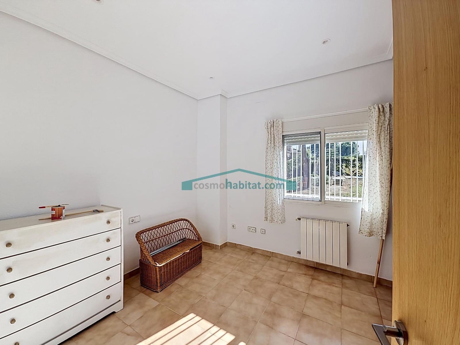 5 quarto Moradia para arrendar em La Canada com garagem - 2 500 € (Ref: 10081311)