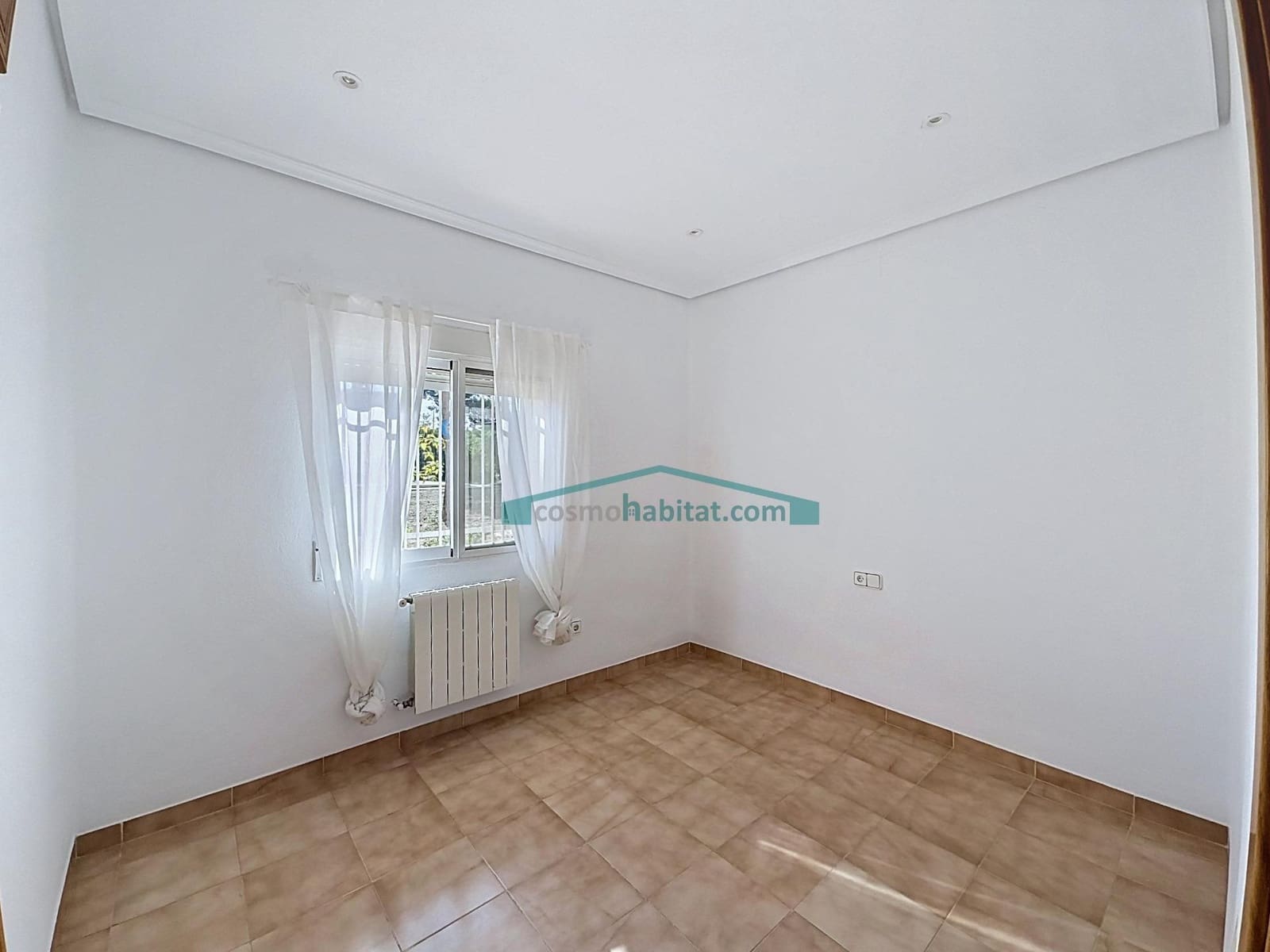 5 quarto Moradia para arrendar em La Canada com garagem - 2 500 € (Ref: 10081311)