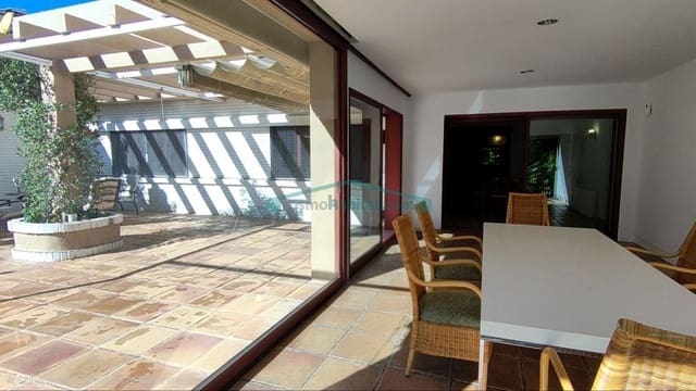 Chalet de 5 habitaciones en Torrent en venta con piscina garaje - 1.100.000 € (Ref: 10081312)
