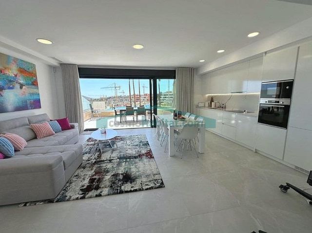3 Zimmer Apartment zu verkaufen in La Villajoyosa / Vila Joiosa mit Pool Garage - 590.000 € (Ref: 10081315)