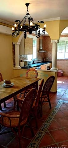 4 sovrum Villa till salu i Elche / Elx med pool - 850 000 € (Ref: 10081316)