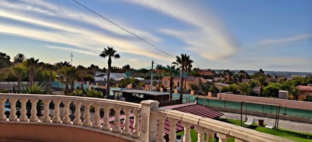 4 sovrum Villa till salu i Elche / Elx med pool - 850 000 € (Ref: 10081316)