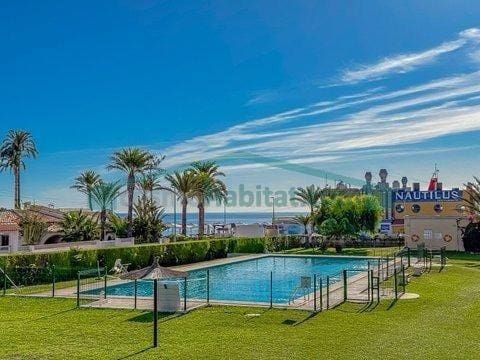 3 slaapkamer Appartement te koop in Punta Prima, Torrevieja met zwembad garage - € 299.700 (Ref: 10081317)