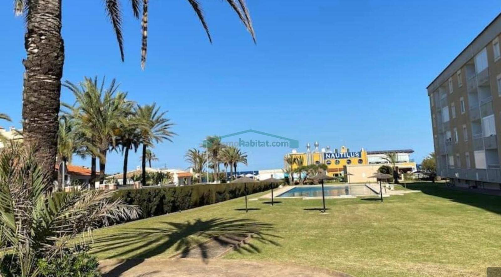 3 slaapkamer Appartement te koop in Punta Prima met zwembad garage - € 299.700 (Ref: 10081317)