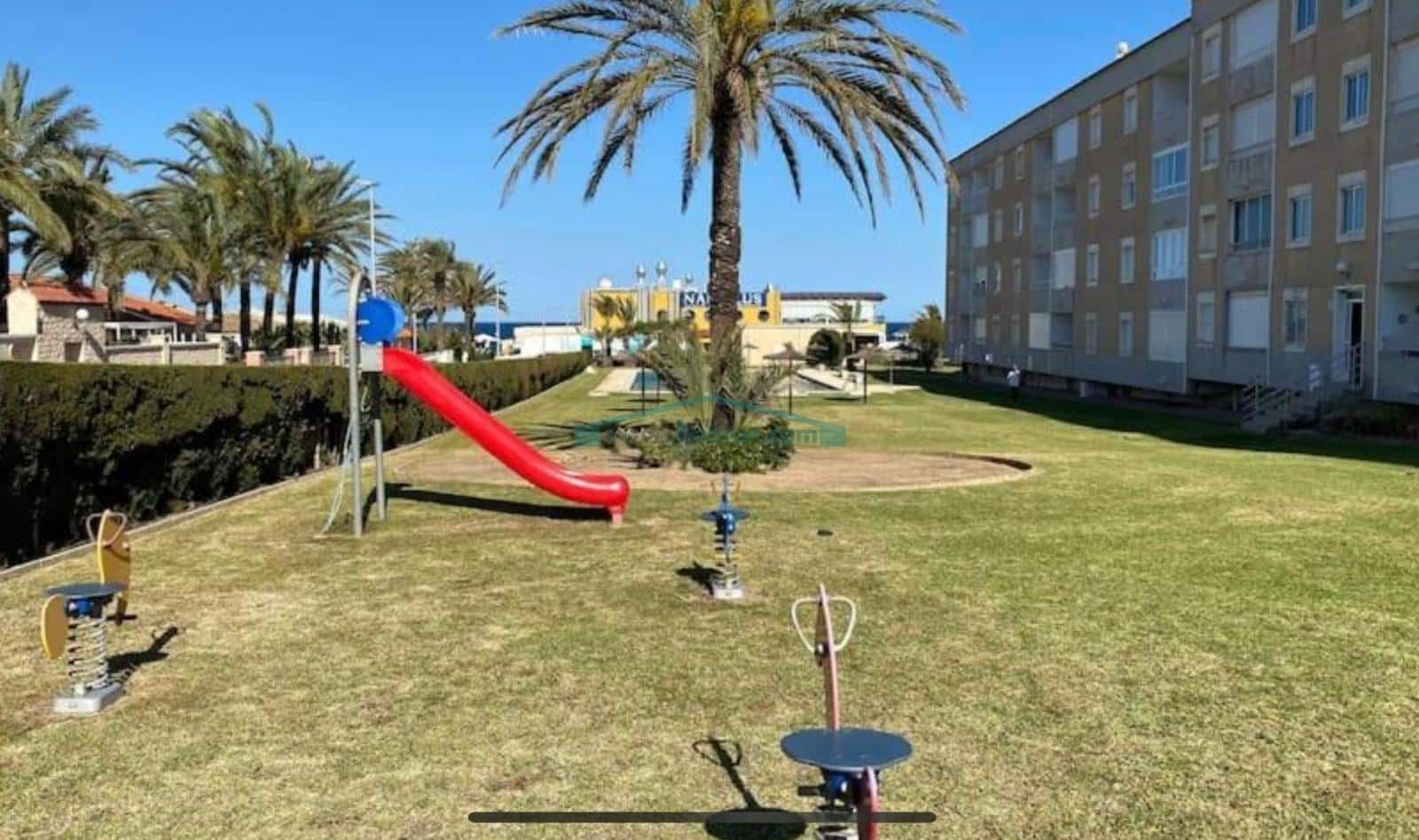 3 slaapkamer Appartement te koop in Punta Prima met zwembad garage - € 299.700 (Ref: 10081317)