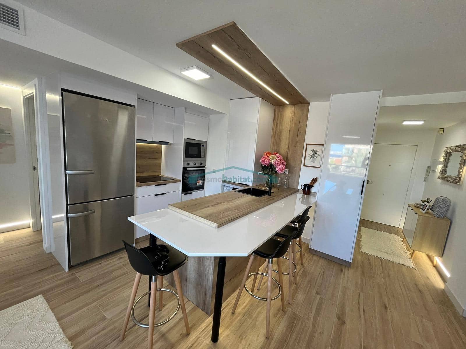 3 slaapkamer Appartement te koop in Punta Prima met zwembad garage - € 299.700 (Ref: 10081317)