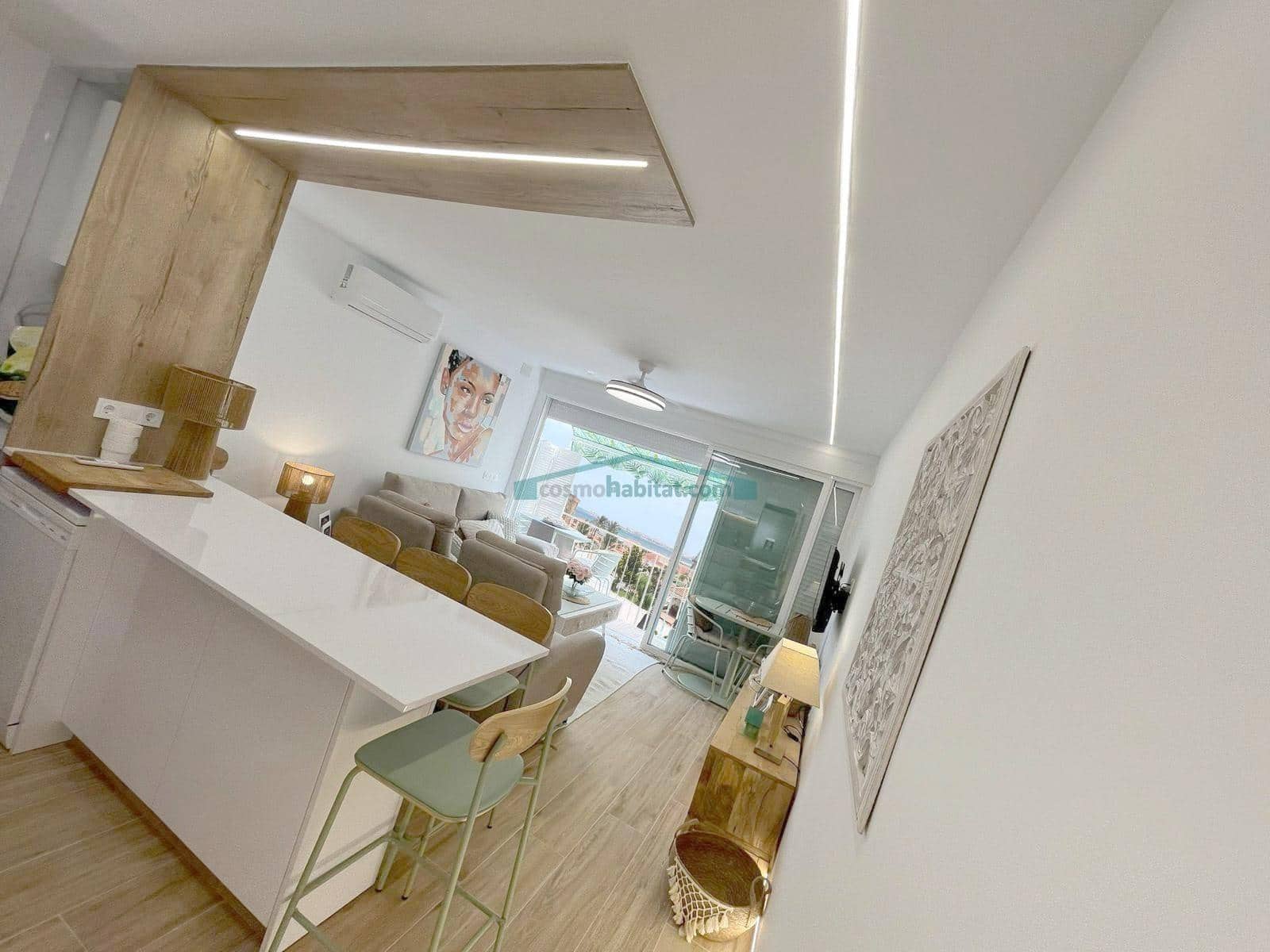 3 slaapkamer Appartement te koop in Punta Prima met zwembad garage - € 299.700 (Ref: 10081317)