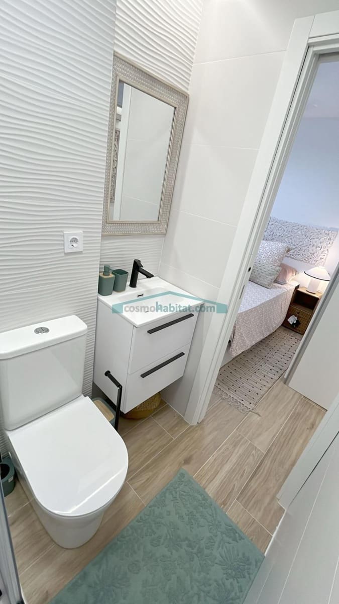 3 bedroom Apartment for sale in Punta Prima with pool garage - € 299,700 (Ref: 10081317)