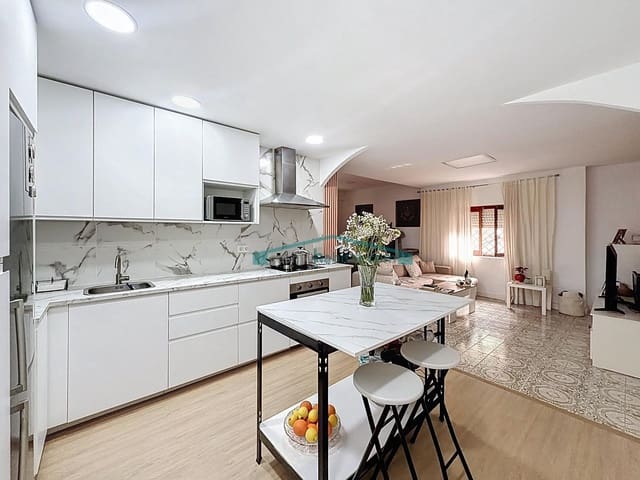2 makuuhuone Huoneisto myytävänä paikassa La Villajoyosa / Vila Joiosa - 199 900 € (Ref: 10081318)