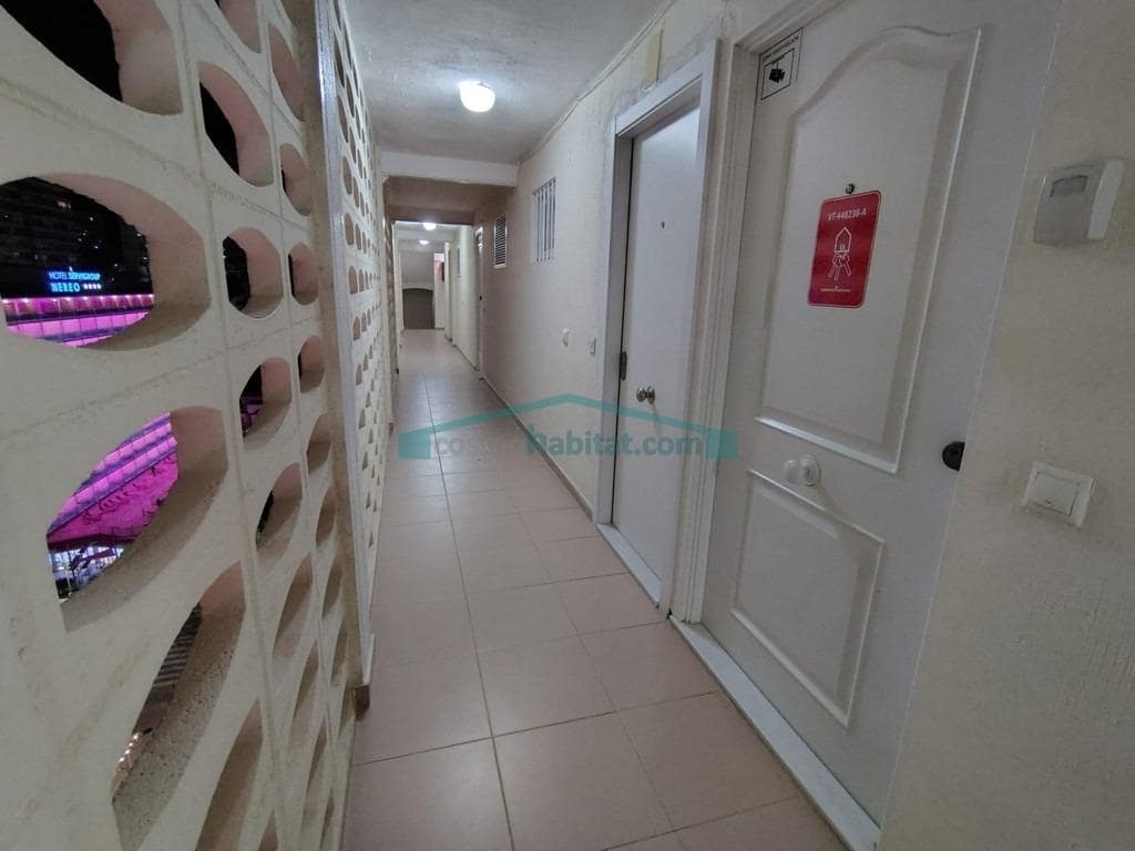 1 soverom Leilighet til salgs i Benidorm med svømmebasseng - € 250 000 (Ref: 10081322)