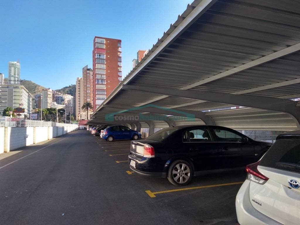 1 soverom Leilighet til salgs i Benidorm med svømmebasseng - € 250 000 (Ref: 10081322)