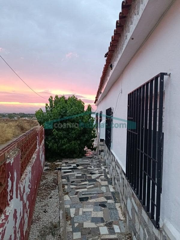 4 Zimmer Finca/Landgut zu verkaufen in Vilamarxant / Villamarchante mit Pool - 257.500 € (Ref: 10081327)