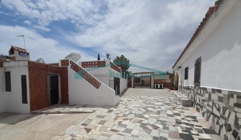 4 Zimmer Finca/Landgut zu verkaufen in Vilamarxant / Villamarchante mit Pool - 257.500 € (Ref: 10081327)