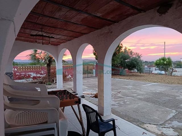 4 Zimmer Finca/Landgut zu verkaufen in Vilamarxant / Villamarchante mit Pool - 257.500 € (Ref: 10081327)