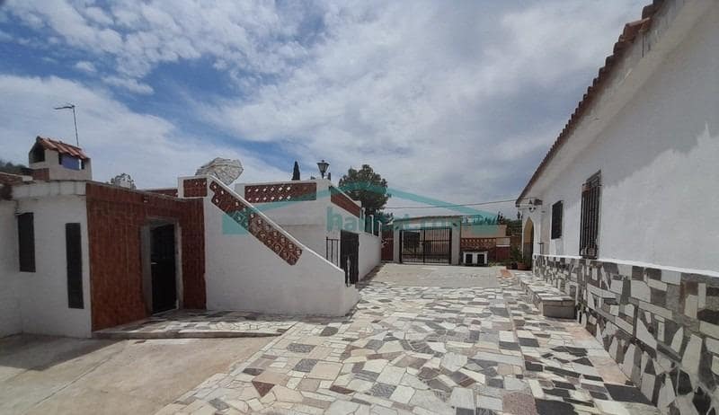 4 Zimmer Finca/Landgut zu verkaufen in Vilamarxant / Villamarchante mit Pool - 257.500 € (Ref: 10081327)