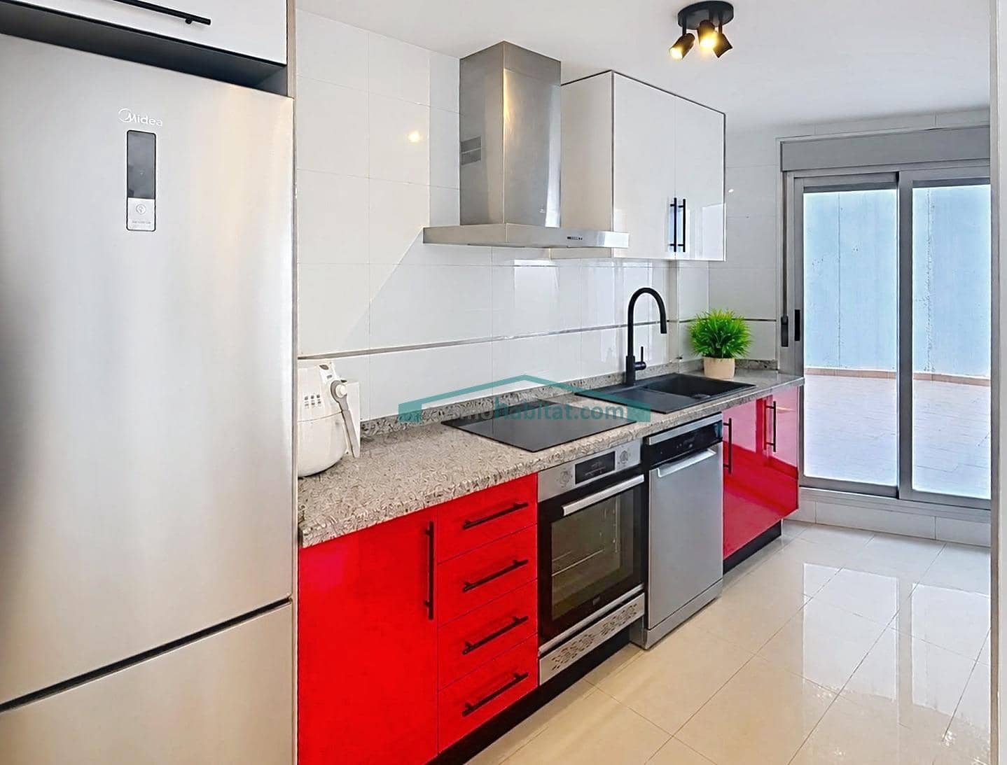 2 sovrum Strandlägenhet till salu i Cala de Finestrat - 295 000 € (Ref: 10081330)