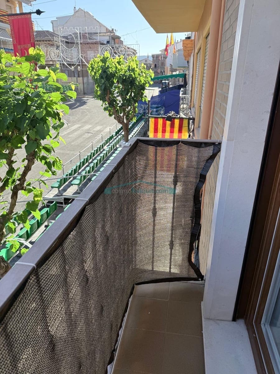 3 quarto Apartamento para venda em Ibi com garagem - 195 700 € (Ref: 10089779)