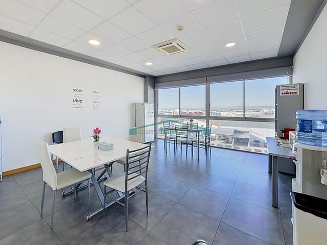 Bedrift til leie i Paterna - € 4 000 (Ref: 10098494)