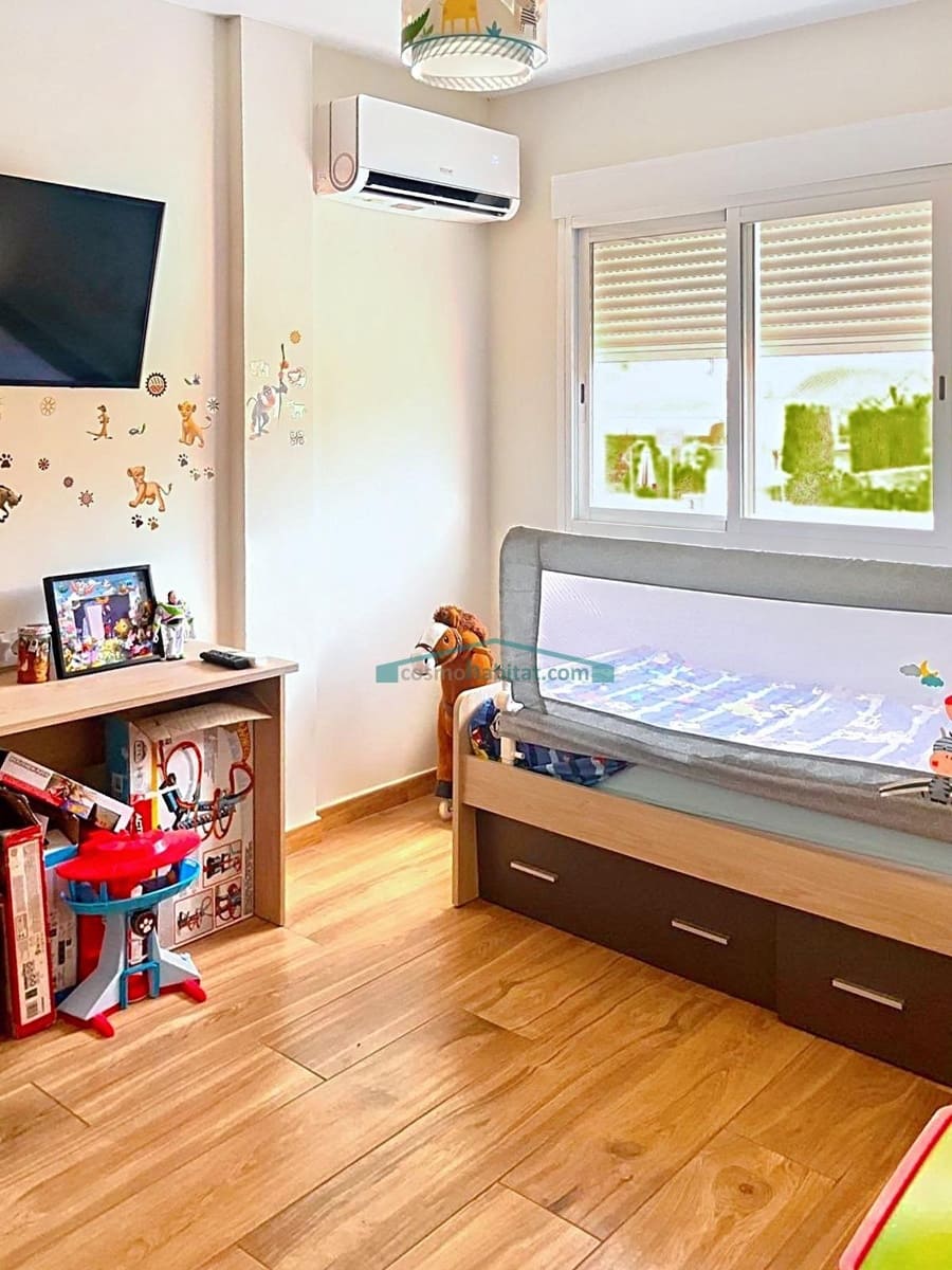 3 makuuhuone Rivitalo myytävänä paikassa Finestrat mukana 
autotalli - 374 000 € (Ref: 10098495)