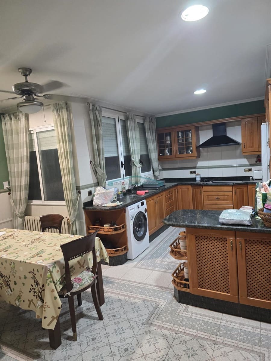 4 Zimmer Wohnung zu verkaufen in Alcoy / Alcoi - 575.000 € (Ref: 10110971)