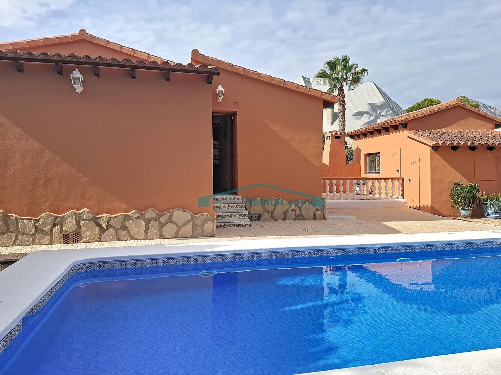 2 Zimmer Villa zu verkaufen in Alfaz del Pi / L'Alfas del Pi mit Pool Garage - 450.000 € (Ref: 10132074)