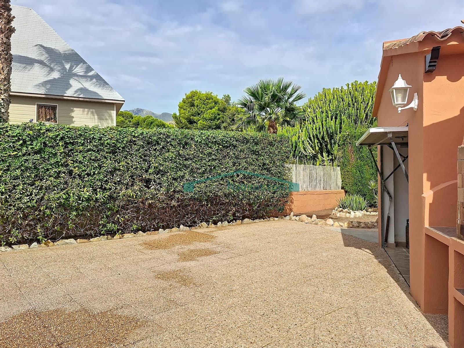 2 Zimmer Villa zu verkaufen in Alfaz del Pi / L'Alfas del Pi mit Pool Garage - 450.000 € (Ref: 10132074)
