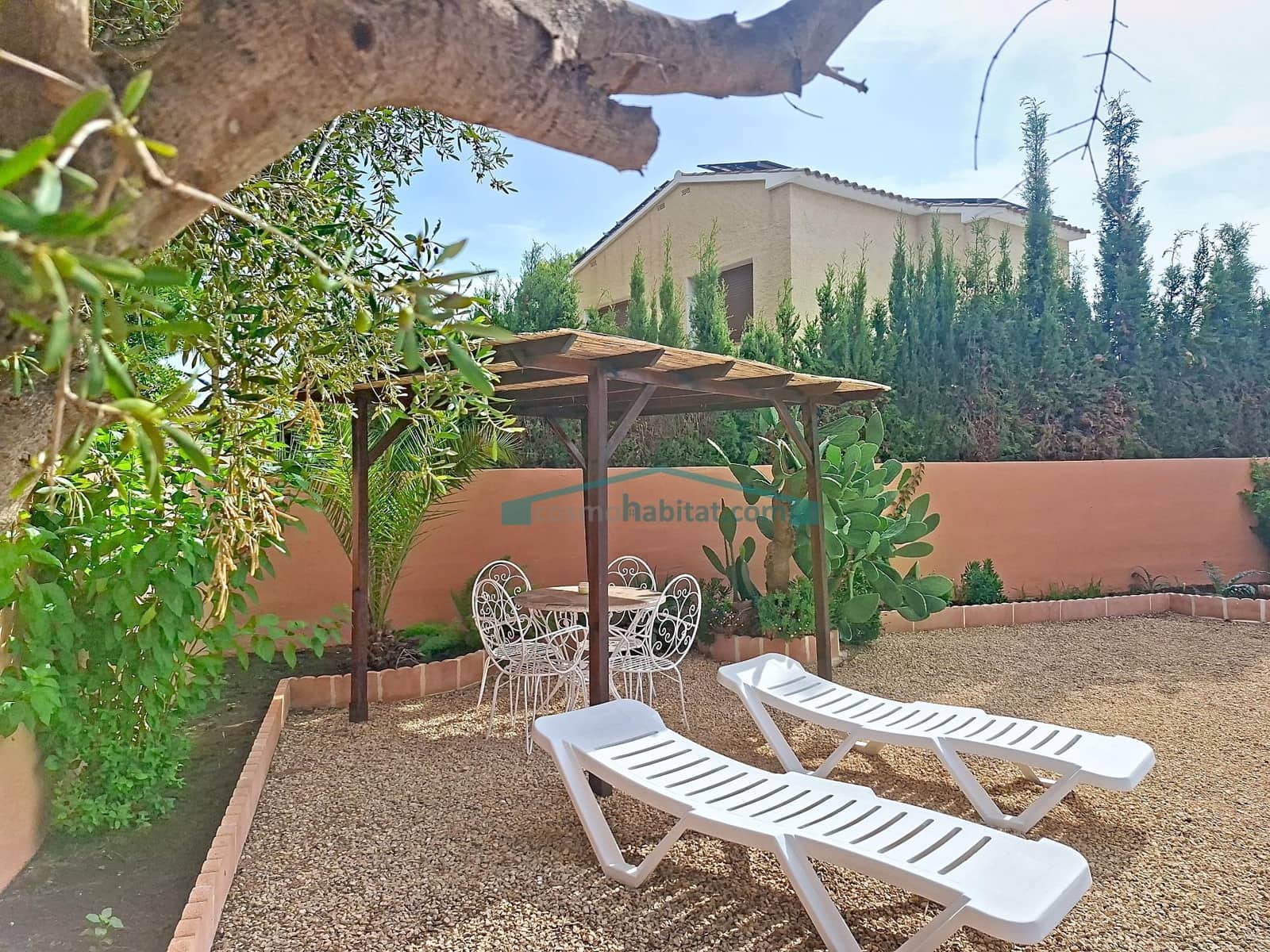 2 bedroom Villa for sale in Alfaz del Pi / L'Alfas del Pi with pool garage - € 450,000 (Ref: 10132074)