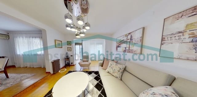 5 slaapkamer Rijtjeshuis te huur in La Cañada, Paterna met zwembad garage - € 2.300 (Ref: 10136130)