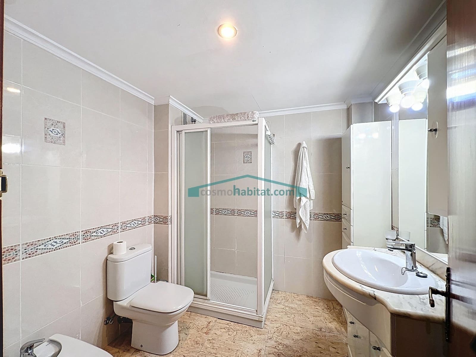 Piso de 3 habitaciones en Bonrepòs i Mirambell en alquiler - 990 € (Ref: 10158004)