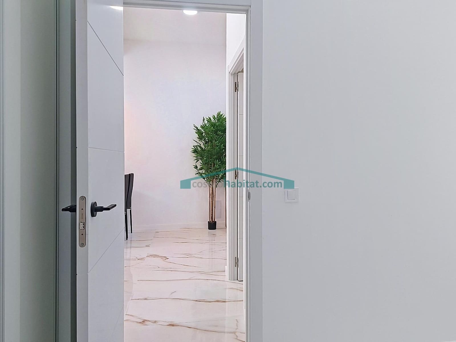 2 soverom Leilighet til salgs i Benidorm med svømmebasseng garasje - € 240 000 (Ref: 10159781)