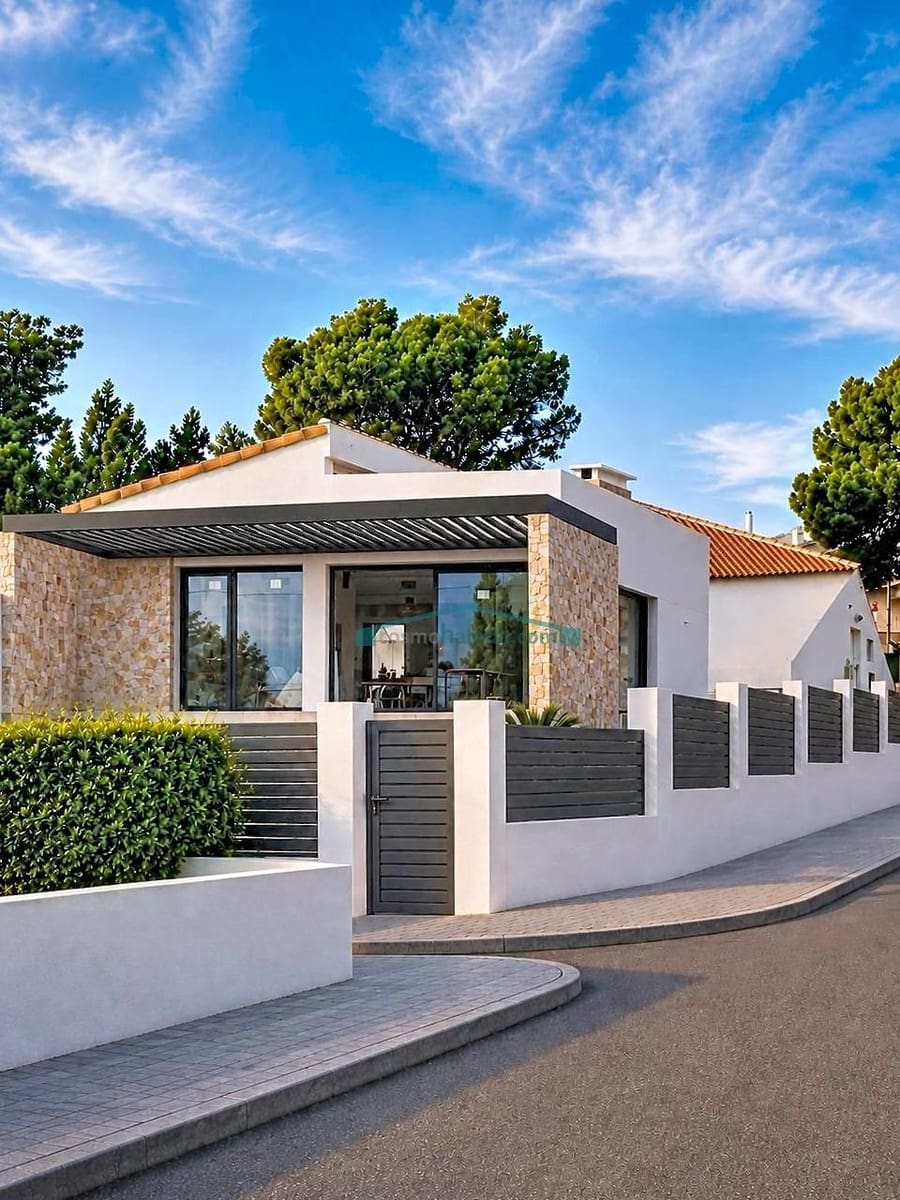 3 bedroom Villa for sale in La Nucia with pool - € 720,000 (Ref: 10161561)