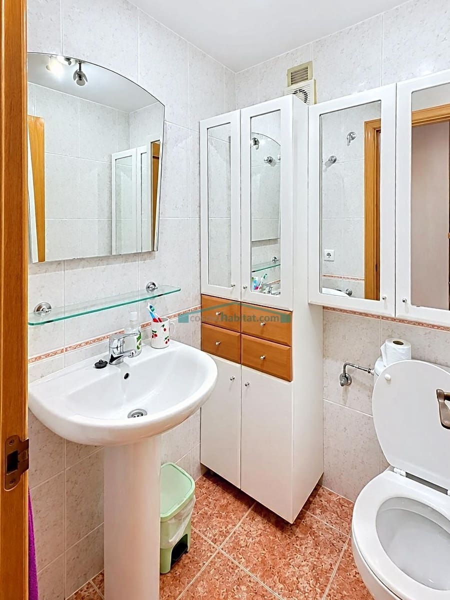 2 soverom Leilighet til salgs i Benidorm med svømmebasseng garasje - € 255 000 (Ref: 10166750)