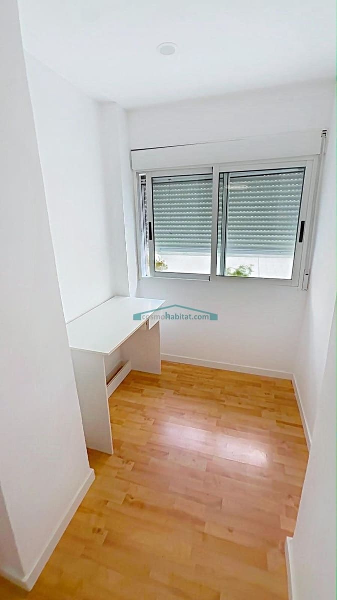 3 soveværelse Lejlighed til salg i Alicante by - € 240.000 (Ref: 10174659)