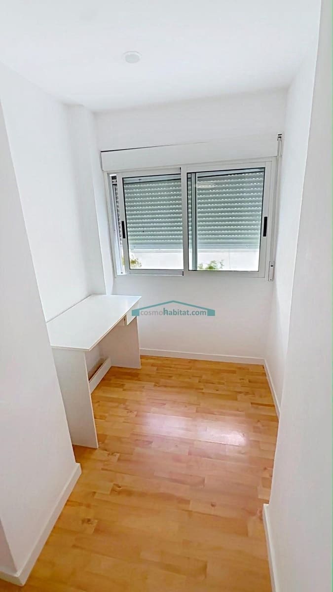 3 soveværelse Lejlighed til salg i Alicante by - € 240.000 (Ref: 10174659)