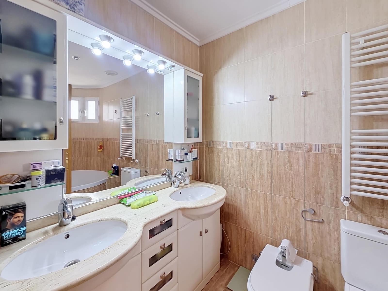 Chalet de 4 habitaciones en San Antonio de Benagéber en venta con piscina garaje - 425.000 € (Ref: 10174660)