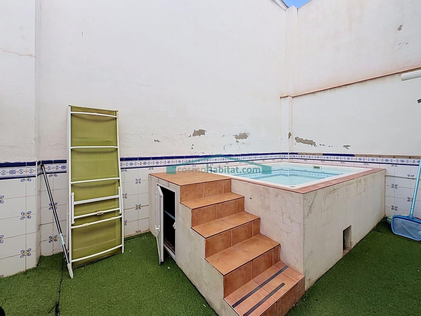Chalet de 4 habitaciones en San Antonio de Benagéber en venta con piscina garaje - 425.000 € (Ref: 10174660)