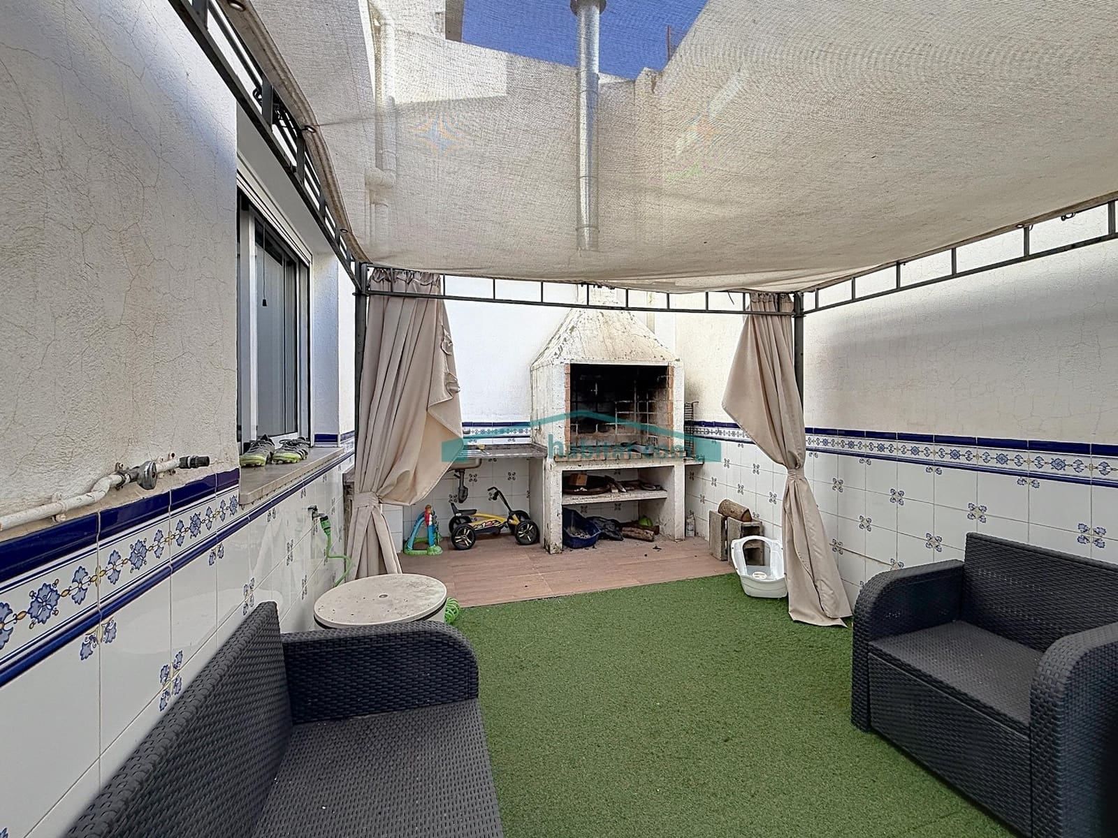 Chalet de 4 habitaciones en San Antonio de Benagéber en venta con piscina garaje - 425.000 € (Ref: 10174660)