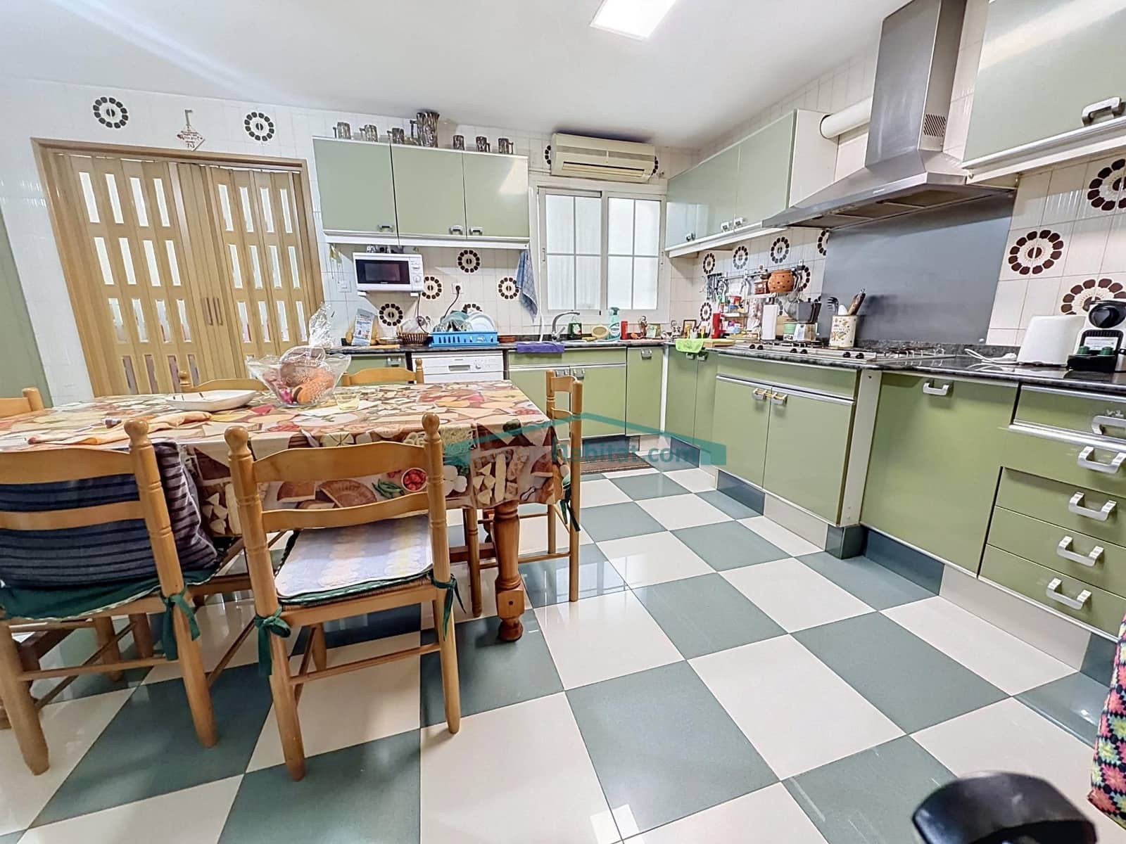 5 soverom Leilighet til leie i Valencia by med garasje - € 3 000 (Ref: 10180695)