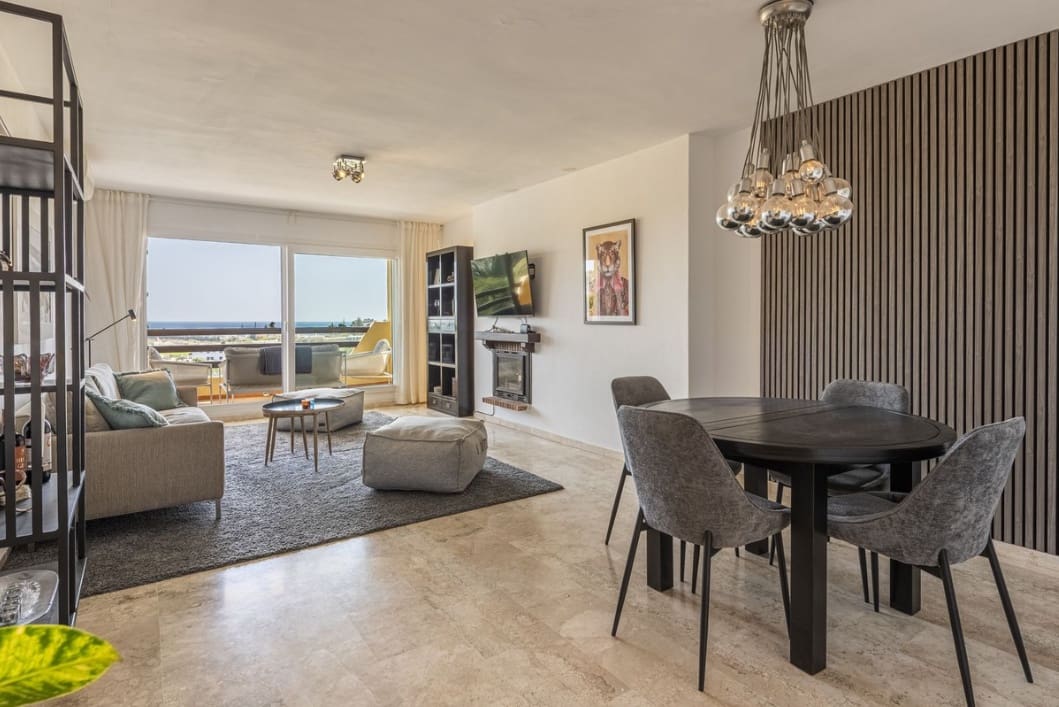 2 bedroom Apartment for sale in New Golden Mile with pool - € 375,000 (Ref: 10000455)