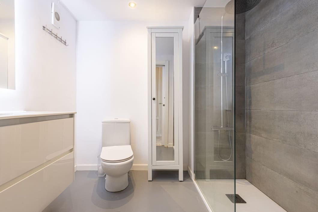 2 bedroom Apartment for sale in New Golden Mile with pool - € 375,000 (Ref: 10000455)