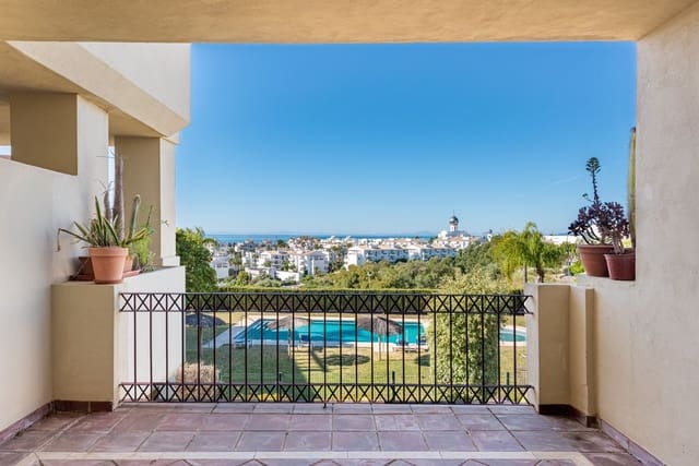 3 soverom Leilighet til salgs i Selwo, Estepona med svømmebasseng - € 449 000 (Ref: 10000490)