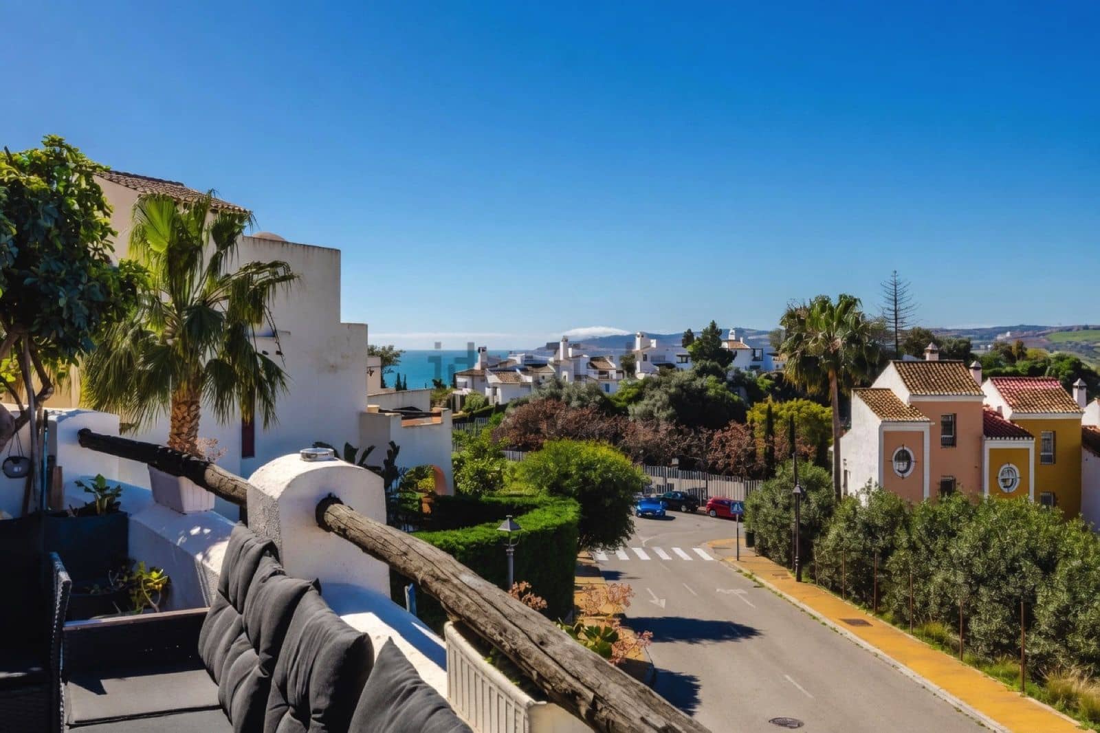 2 soveværelse Lejlighed til salg i Casares med swimmingpool garage - € 344.900 (Ref: 10000516)