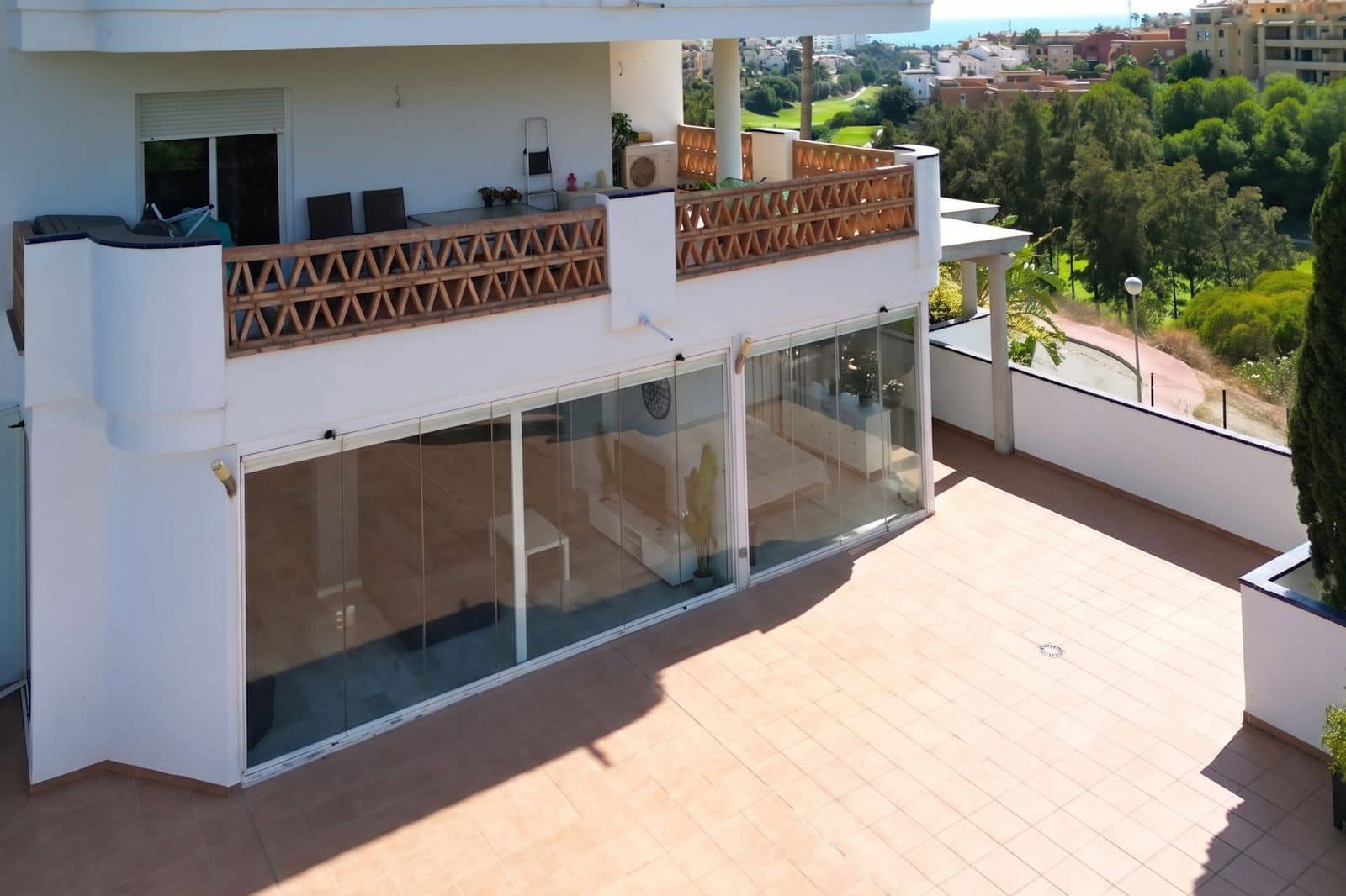2 sypialnia Apartament na sprzedaż w Riviera del Sol z basenem - 399 000 € (Ref: 10000626)