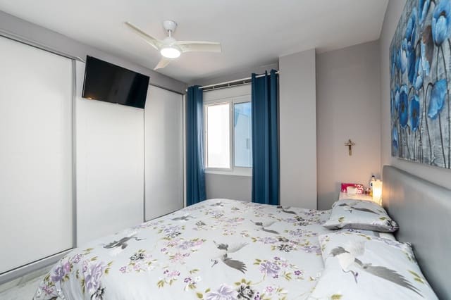 2 bedroom Apartment for sale in Estepona with pool garage - € 270,000 (Ref: 10000734)