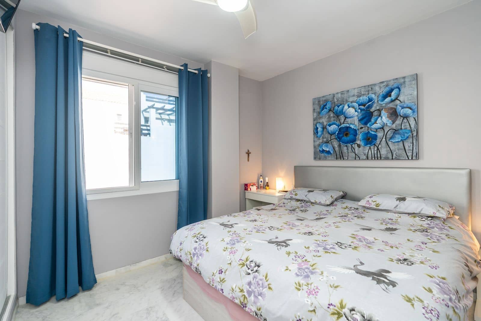 2 bedroom Apartment for sale in Estepona with pool garage - € 270,000 (Ref: 10000734)
