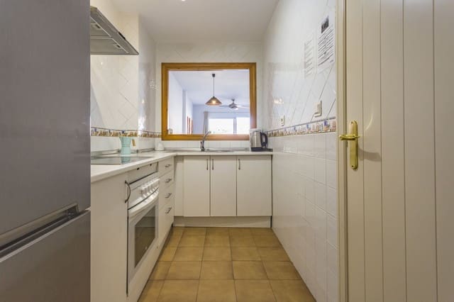 2 soveværelse Lejlighed til salg i Calahonda, Mijas med swimmingpool garage - € 349.000 (Ref: 10000742)