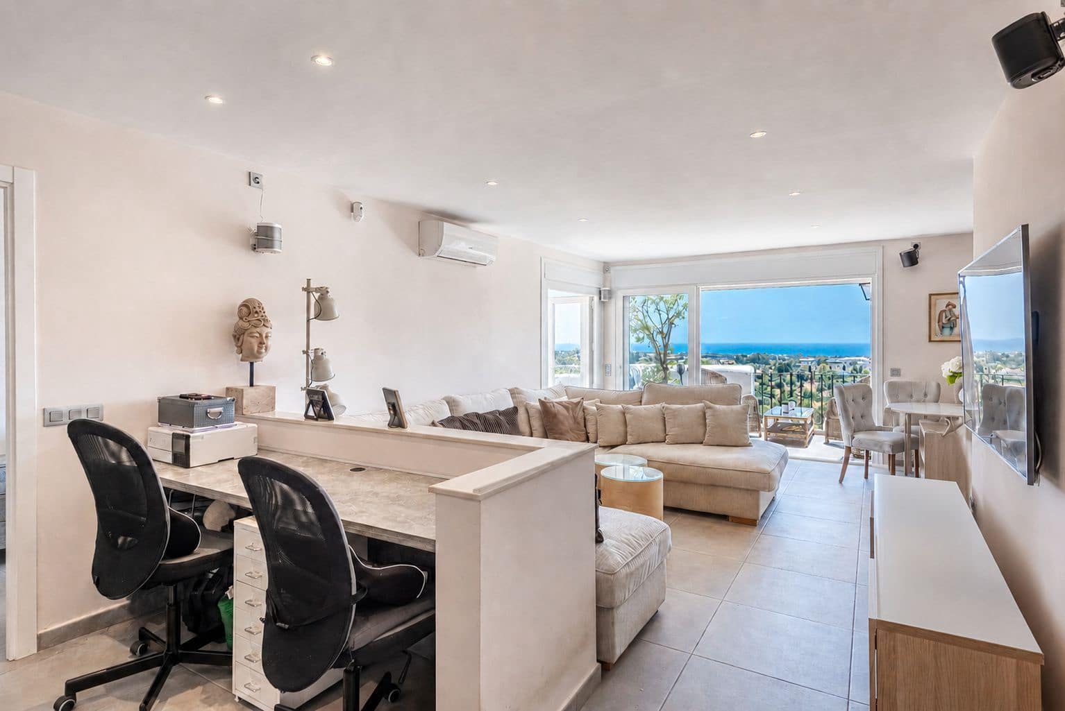 2 bedroom Apartment for sale in Puerto de la Torre with pool - € 499,000 (Ref: 10000872)